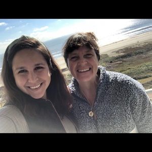 Meet your Posher, April